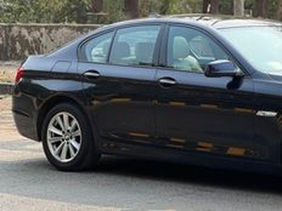 2012 BMW 5 Series 530d