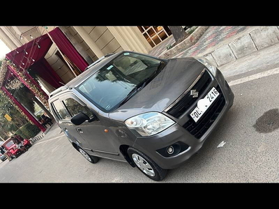 Used 2013 Maruti Suzuki Wagon R 1.0 [2014-2019] LXI CNG (O) for sale at Rs. 2,55,000 in Delhi