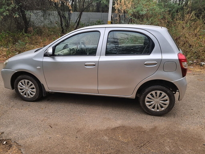 Used 2015 Toyota Etios Liva [2014-2016] G for sale at Rs. 3,30,000 in Delhi