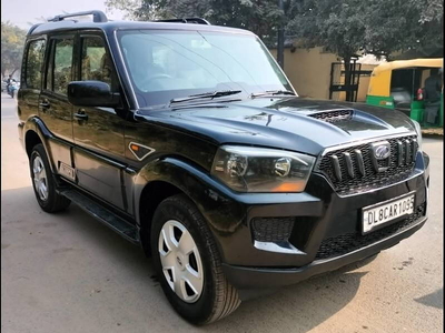 Used 2017 Mahindra Scorpio [2014-2017] S6 Plus 1.99 [2016-2017] for sale at Rs. 9,99,000 in Delhi