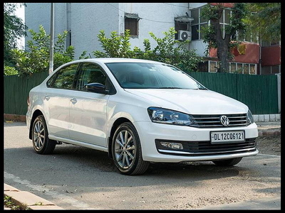 Used 2019 Volkswagen Vento [2015-2019] Highline Plus 1.2 (P) AT 16 Alloy for sale at Rs. 8,00,000 in Delhi