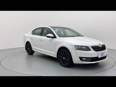 Skoda Octavia 2.0 TDI CR Style Plus AT [2017]