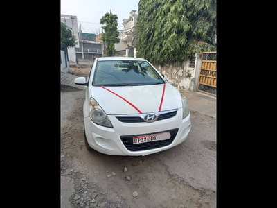 Used 2011 Hyundai i20 [2010-2012] Magna 1.2 for sale at Rs. 2,45,000 in Lucknow