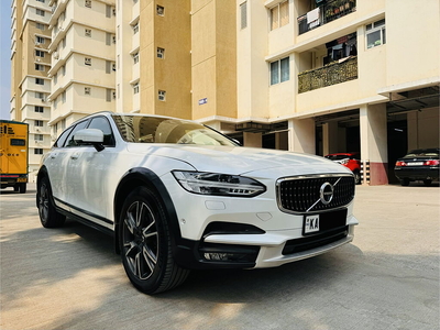 Used 2017 Volvo V90 Cross Country D5 Inscription [2017-2020] for sale at Rs. 29,00,000 in Bangalo