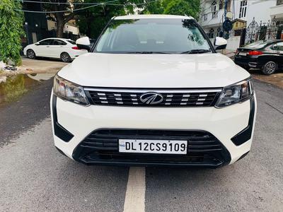 Mahindra XUV300 W6 1.5 Diesel AMT [2020]