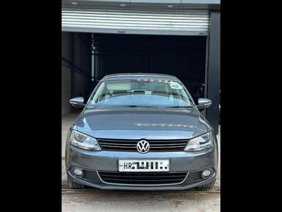 Used 2013 Volkswagen Jetta [2013-2015] Highline TDI AT for sale at Rs. 5,60,000 in Chandigarh