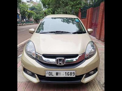 Used 2015 Honda Mobilio V Petrol for sale at Rs. 5,25,000 in Delhi