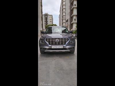 Used 2020 Hyundai Venue [2019-2022] SX 1.5 CRDi Dual Tone [2020-2020] for sale at Rs. 10,75,000 in Surat