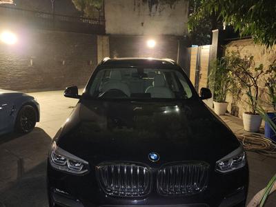 BMW X3 xDrive 30i Luxury Line