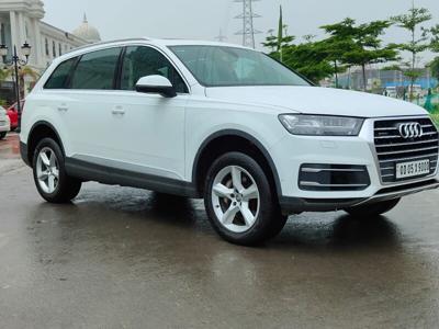 Used 2016 Audi Q7 [2015-2020] 45 TDI Technology Pack for sale at Rs. 31,99,000 in Chandigarh