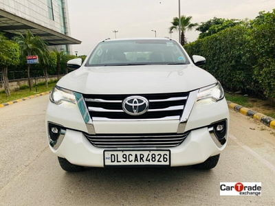 Toyota Fortuner 2.8 4x2 AT [2016-2020]