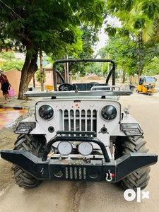 Mahindra Jeep 1982 Diesel Well Maintained modified Jeep