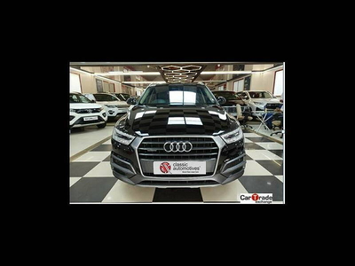 Used 2018 Audi Q3 [2017-2020] 35 TDI quattro Technology for sale at Rs. 29,75,000 in Bangalo