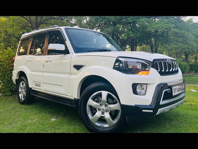 Used 2019 Mahindra Scorpio 2021 S11 2WD 7 STR for sale at Rs. 15,20,000 in Delhi