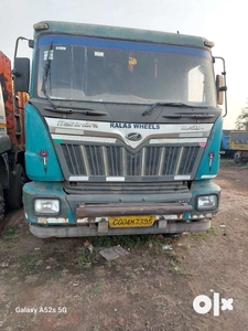 Mahindra 2018 model paper complete good condition running vehicle