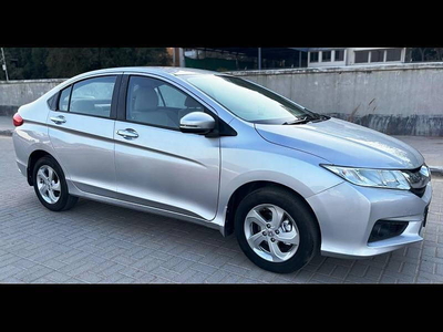 Used 2015 Honda City [2014-2017] V for sale at Rs. 5,00,000 in Ahmedab