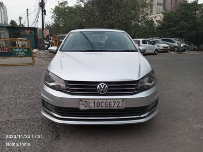 Used 2015 Volkswagen Vento [2014-2015] Highline Petrol AT for sale at Rs. 5,50,000 in Delhi