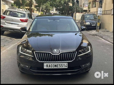 Used 2019 Skoda Superb [2016-2020] Style TDI AT for sale at Rs. 27,50,000 in Bangalo