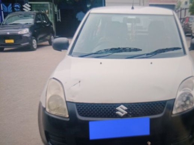 Used Maruti Suzuki Swift Dzire 2015 359339 kms in Hyderabad