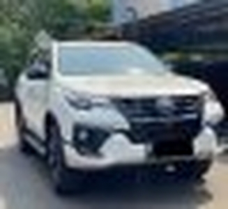 2019 Toyota Fortuner TRD Putih -