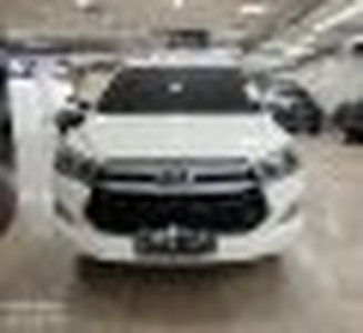 2019 Toyota Kijang Innova V Putih -