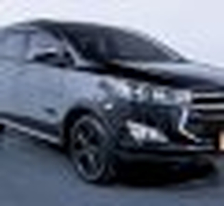 2020 Toyota Venturer 2.0 Q A/T Hitam -