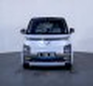 2022 Wuling Air EV Biru -