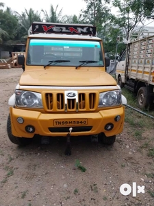 Mahindra bolero maxi truck PLU