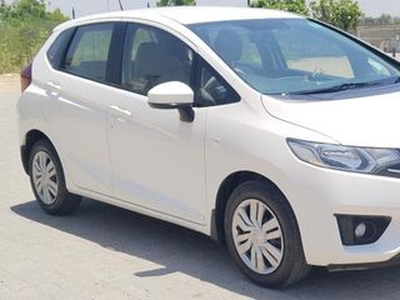 2016 Honda Jazz 1.2 SV i VTEC