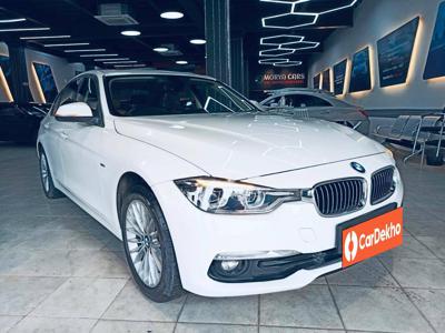 BMW 3 Series 2019-2022 320d Luxury Line
