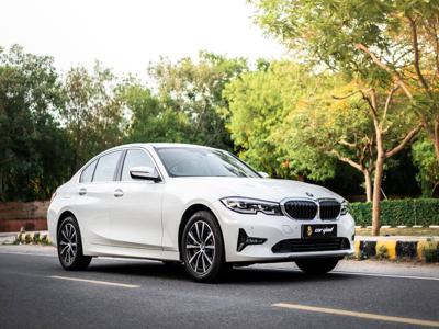 BMW 3 Series 2019-2022 330i Sport