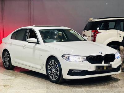 BMW 5 Series 2017-2021 520d Sport Line