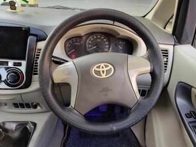 Toyota Innova 2.5 G Diesel 8 Seater BS IV