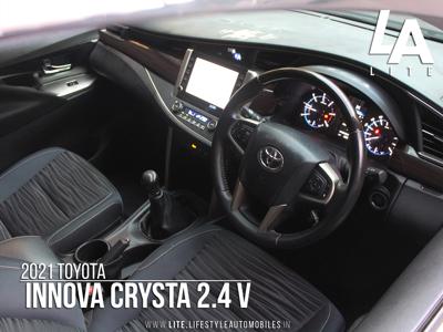Toyota Innova Crysta 2020-2022 2.4 VX 7 STR