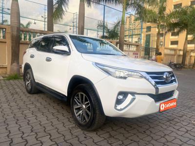 Toyota Fortuner 2.8 4WD AT