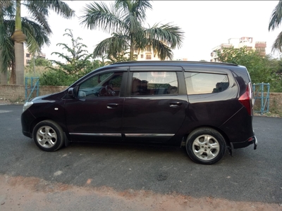 2015 Renault Lodgy Stepway RXZ 110PS 7 Seater