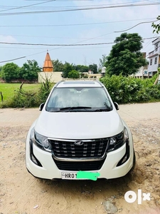 Mahindra XUV500 W11, 2019, Diesel