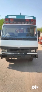 Tata 407 Lpt Cng vehicle 14foot Model 2017