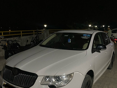 Used 2012 Skoda Superb [2009-2014] Elegance 1.8 TSI AT for sale at Rs. 5,25,000 in Mumbai