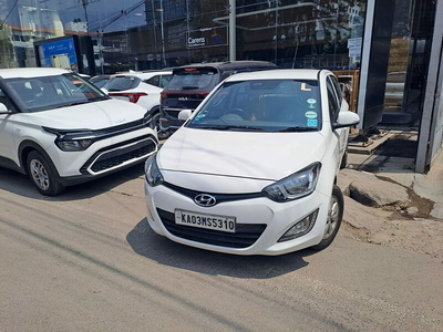 Used 2013 Hyundai i20 [2012-2014] Sportz 1.2 for sale at Rs. 4,65,000 in Bangalo