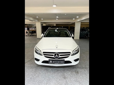 Used 2015 Mercedes-Benz C-Class [2014-2018] C 220 CDI Avantgarde for sale at Rs. 19,95,000 in Delhi