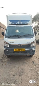 Tata intra v 10 good condition 1year new insurance and all paper clear