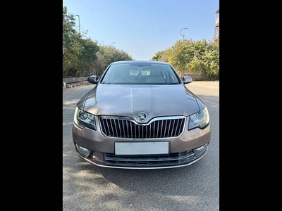 Used 2014 Skoda Superb [2014-2016] Elegance TSI AT for sale at Rs. 6,99,000 in Delhi