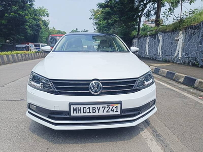 Used 2015 Volkswagen Jetta Highline TDI AT for sale at Rs. 10,40,000 in Mumbai
