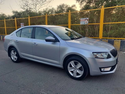 Used 2016 Skoda Octavia [2015-2017] 2.0 TDI CR Ambition Plus AT for sale at Rs. 9,95,000 in Mumbai