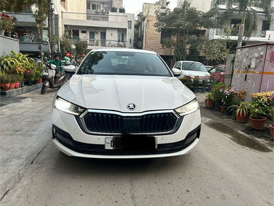 Used 2021 Skoda Octavia Style 2.0 for sale at Rs. 29,50,000 in Delhi