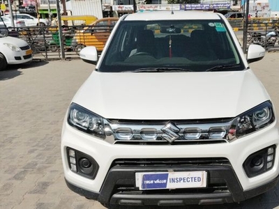 Used Maruti Suzuki Vitara Brezza 2016 104721 kms in Ahmedabad