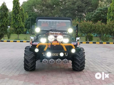 Modified open jeeps Mahindra Jeep Thar Willys Jeeps Hunter Jeeps