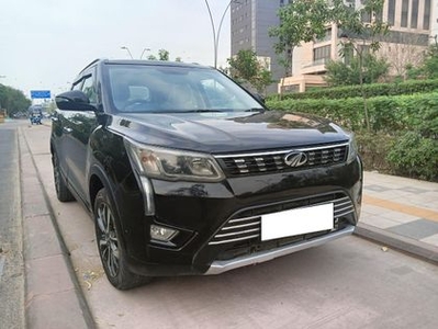 2019 Mahindra XUV300 W8 Diesel Sunroof BSVI