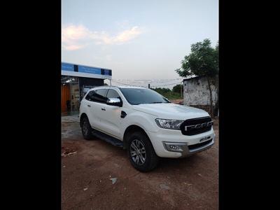 Ford Endeavour Trend 3.2 4x4 AT